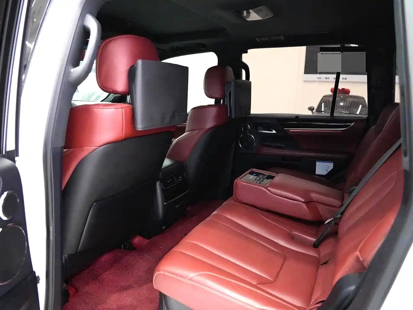Lexus LX 2019 570 Prestige Luxury Edition фото 10