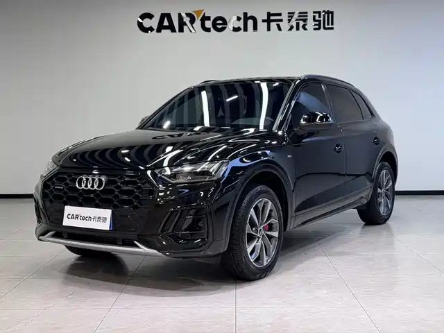 Audi Q5L 40 TFSI, Люкс Драйв