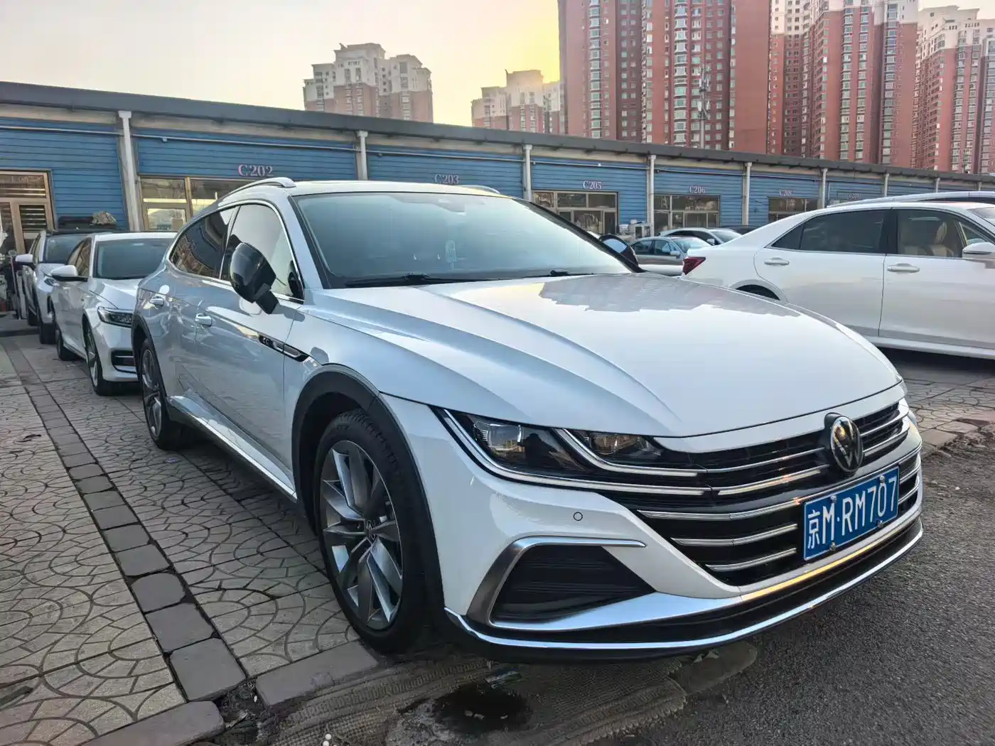 Volkswagen FAW-Volkswagen CC 2023 Shooting Brake 380TSI Hunter's Heart Edition фото 3