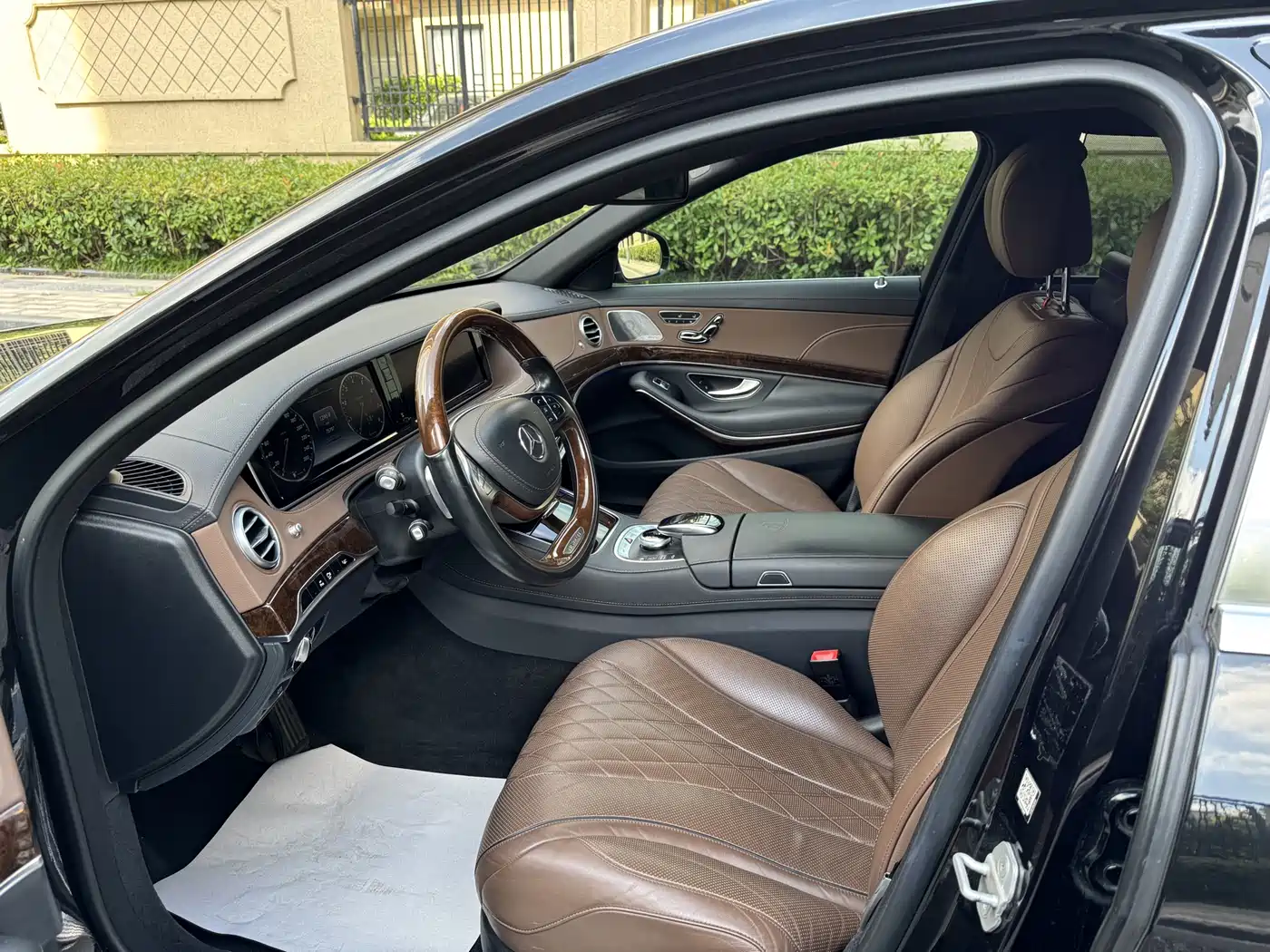 Mercedes-Benz Maybach S-Class 2016 S 400 4MATIC фото 9