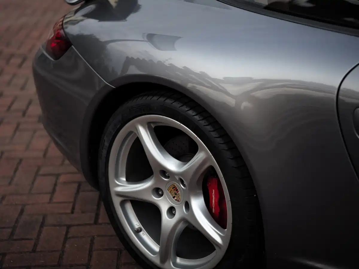 Porsche 911 2006 2006 Carrera S AT 3.8L