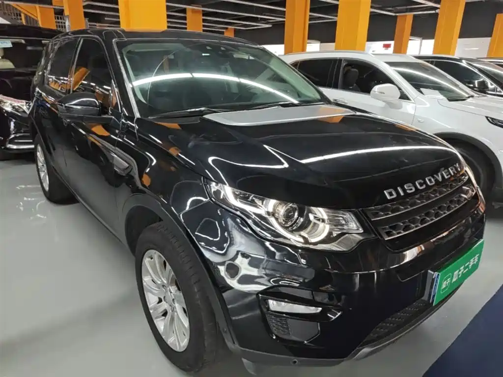 Land Rover Discovery Sport 2019 240PS SE Edition China VI фото 4