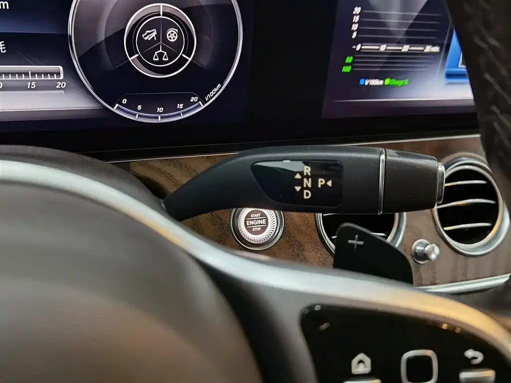 Mercedes-Benz E-Class 2020 E 260 L фото 13