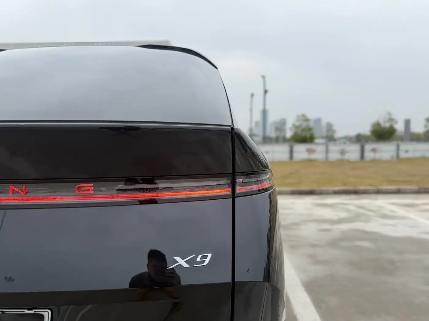 XIAOPENG X9