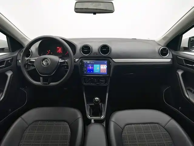 Volkswagen Jetta 2017 1.5L Manual Comfort — фото 5