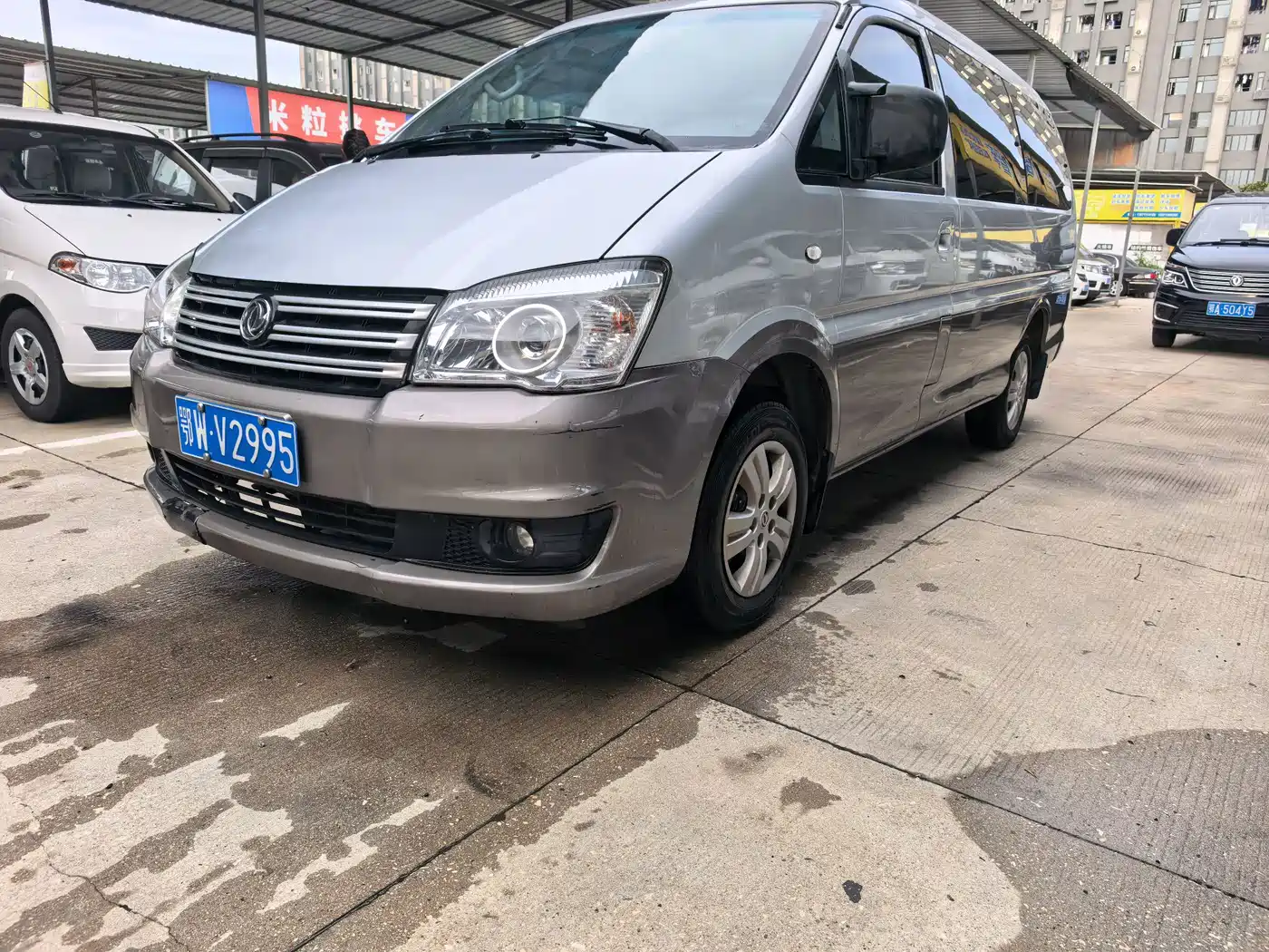 Dongfeng Fengxing Lingzhi 2018 — пригон из Китая