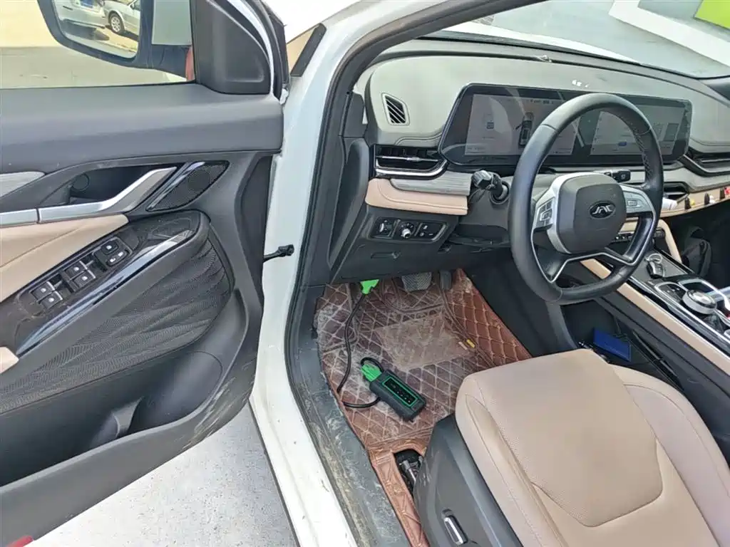 JAC Motors JAC QX PHEV 2024 2023 120km Dynamic Edition