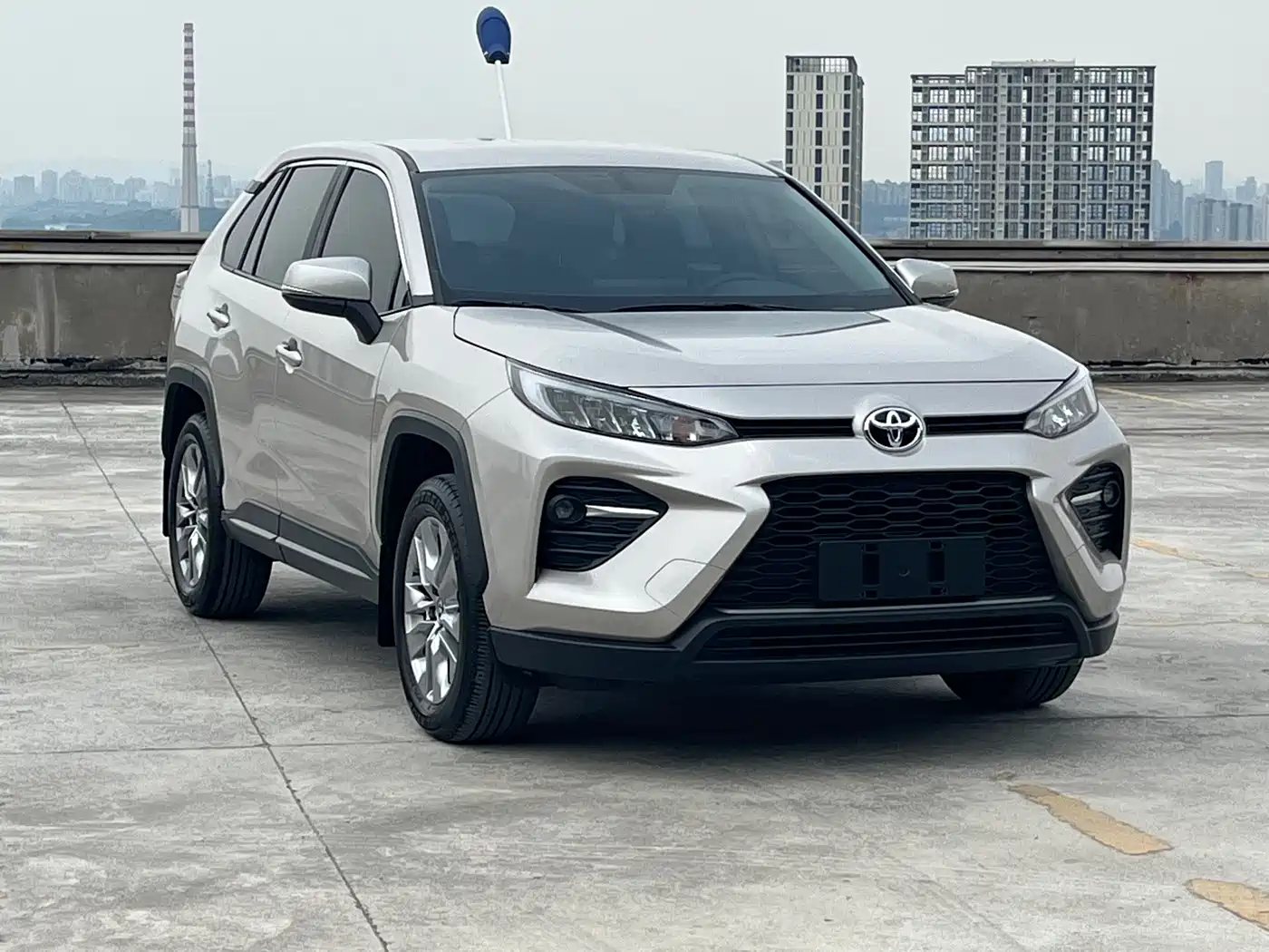 Toyota Wildlander 2024 2.0L CVT FWD Leading Edition фото 8