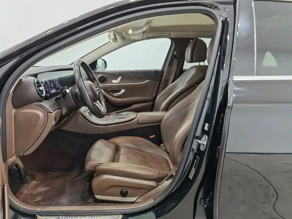 Mercedes-Benz E-Class 2020 E 260 L фото 10