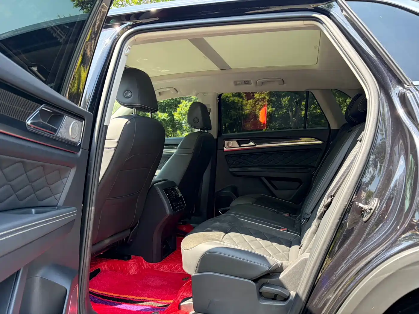 Volkswagen Teramont 2019 Teramont X 330TSI 2WD Premium Luxury Edition фото 6