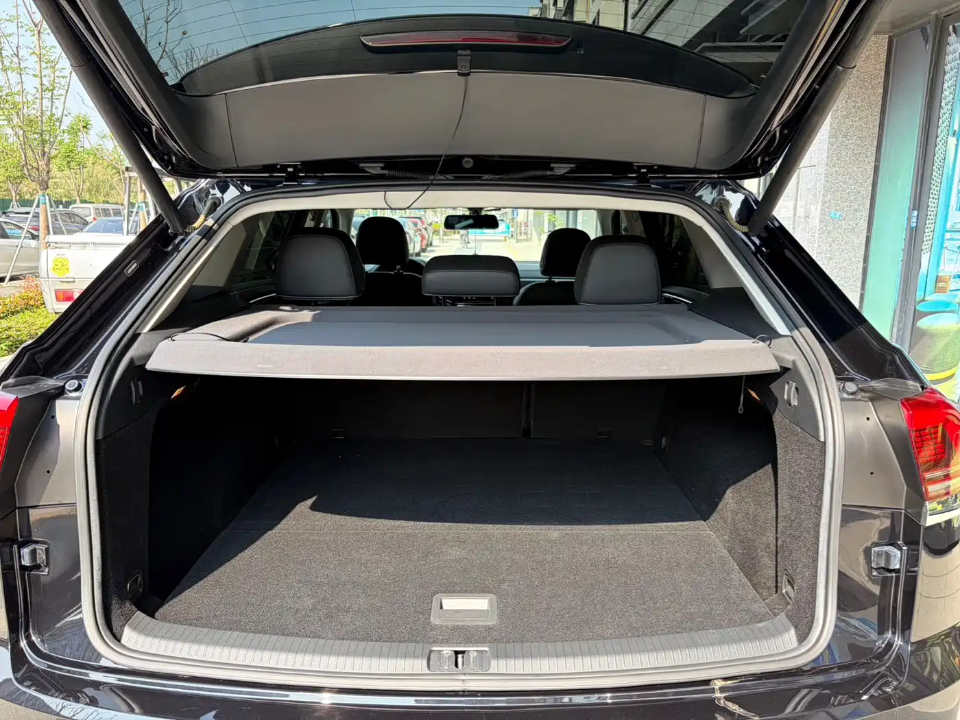 Volkswagen Teramont 2019 Teramont X 330TSI 2WD Premium Luxury Edition фото 14