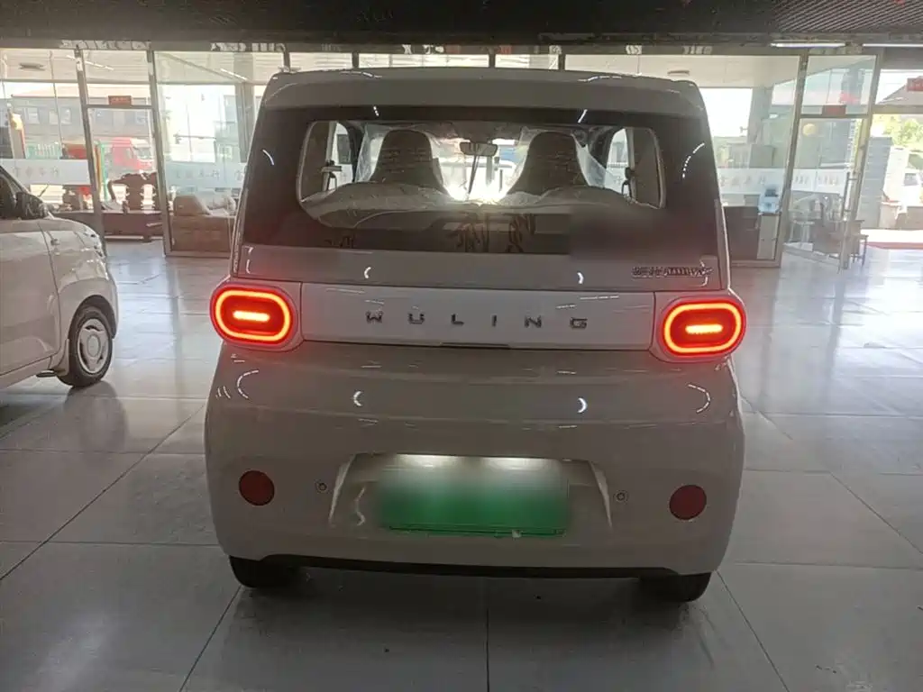 Wuling Motors Hongguang MINIEV 2026 2024 3rd Generation 215km Youth Edition