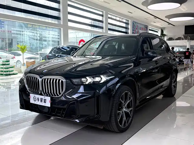 BMW X5 2023