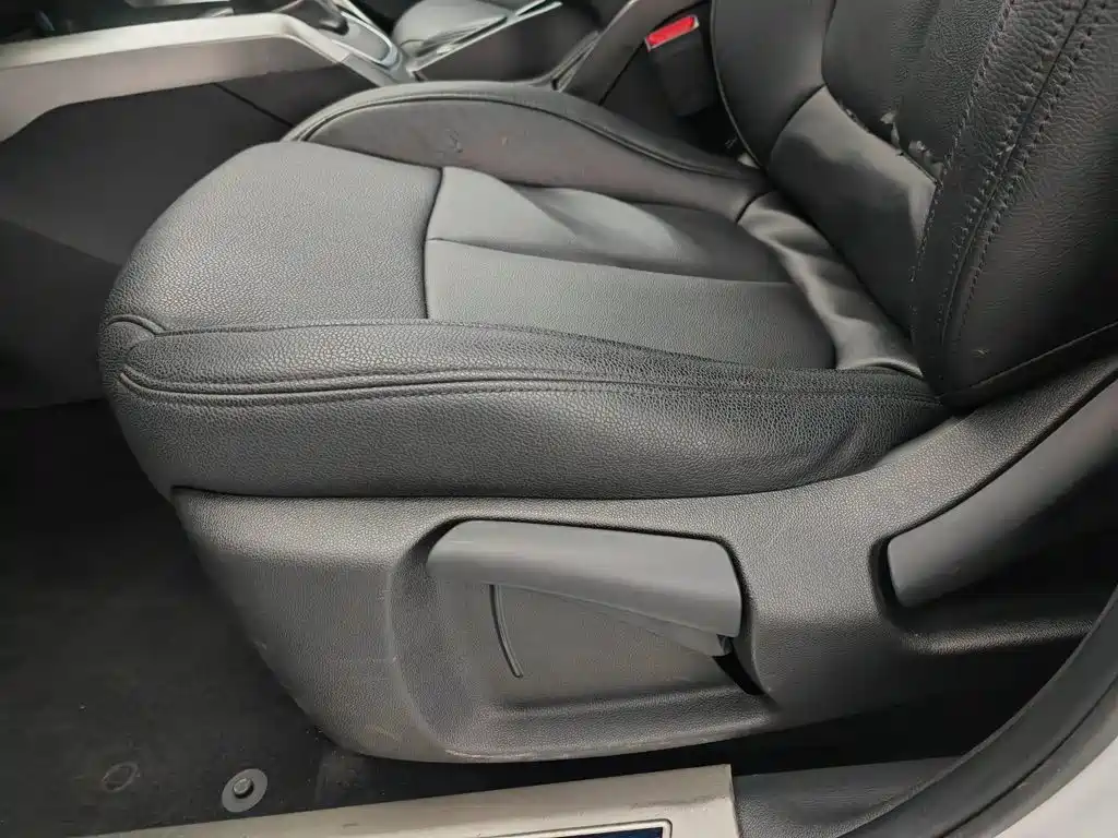 Renault Kadjar 2019 2019 SCe200 Automatic 2WD Smart Joy Anniversary China V