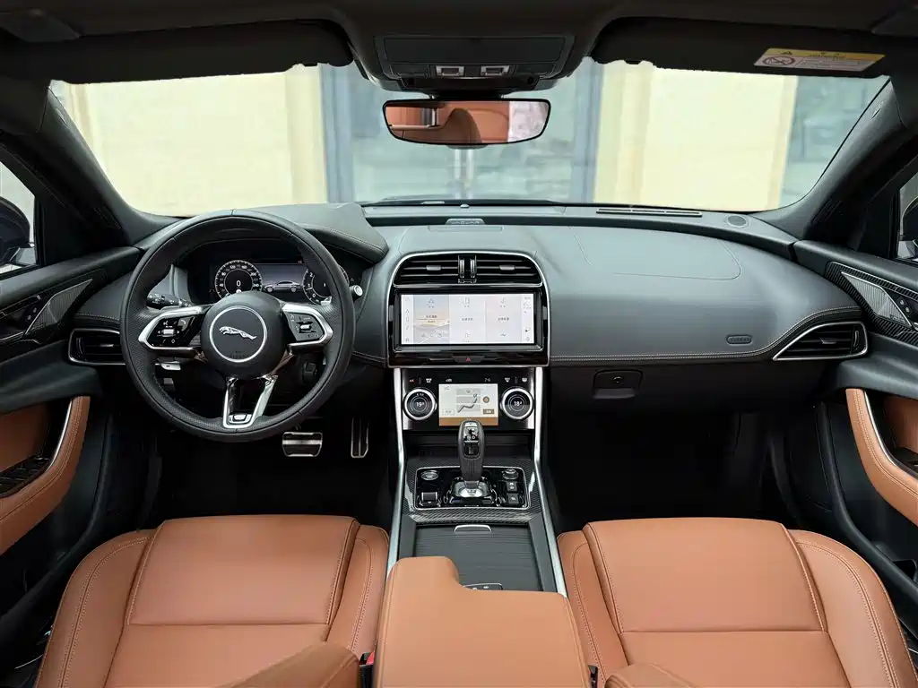 Jaguar XEL 2024 Model 2.0T 250PS R-DYNAMIC S Gloss Black Sport Edition фото 27