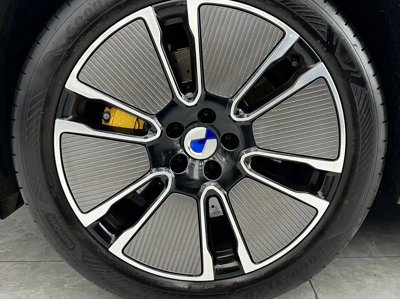 Denza N8L 2025 2025 Standard