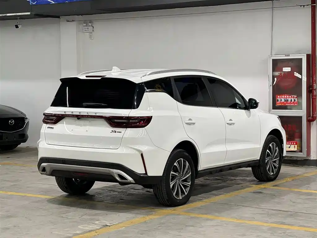 GEELY AUTOMOBILE VISION X6