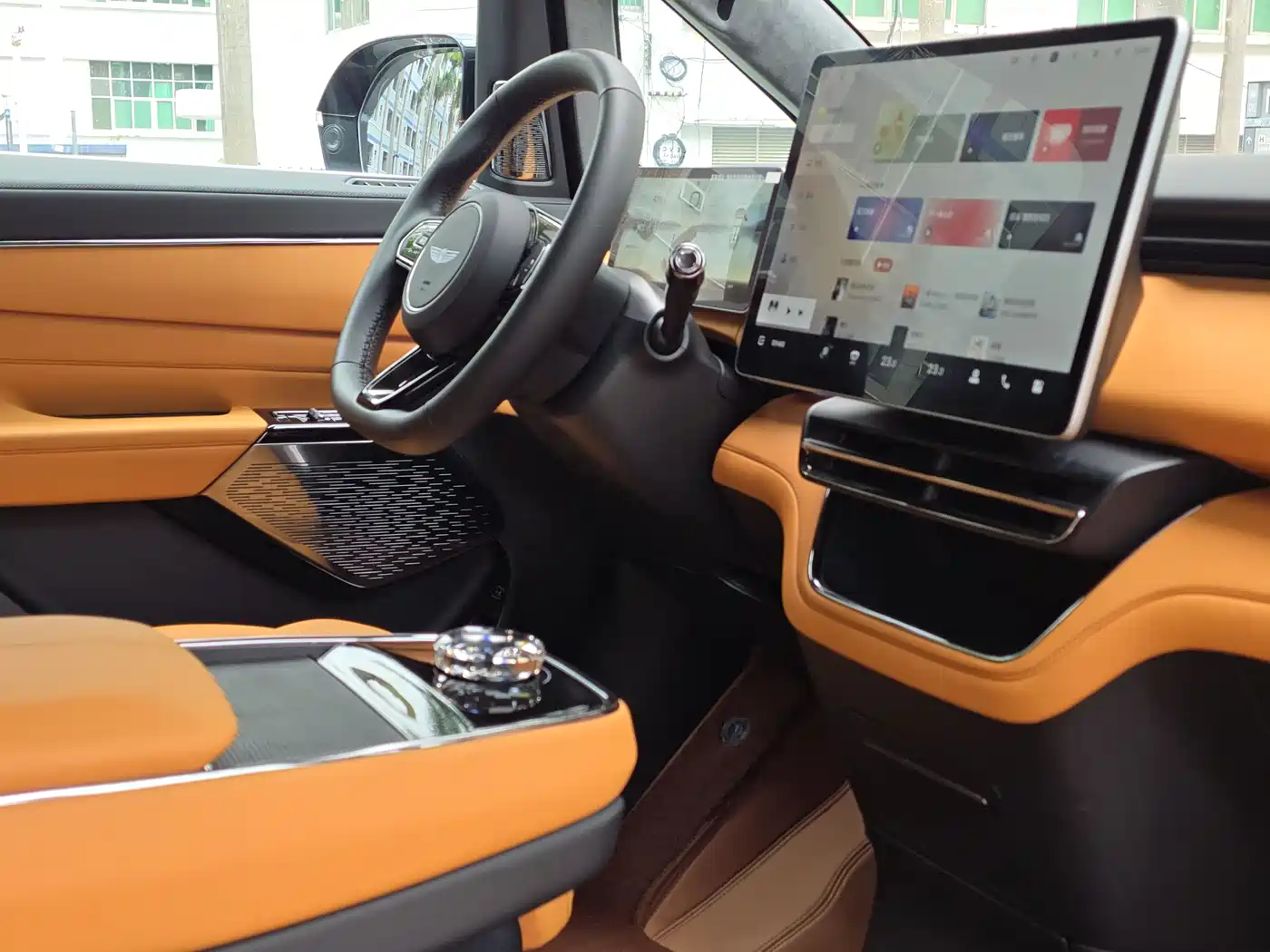 GEELY GALAXY WING TRUE L380