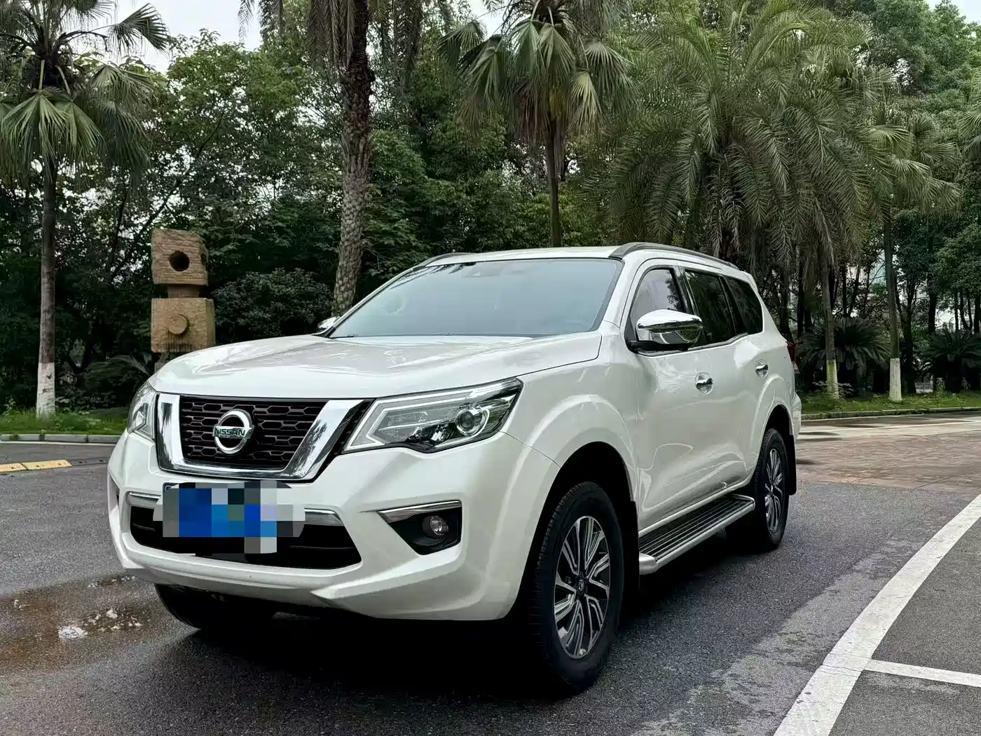 Nissan Terra 2020 2.5L XV 4WD Automatic Flagship Edition