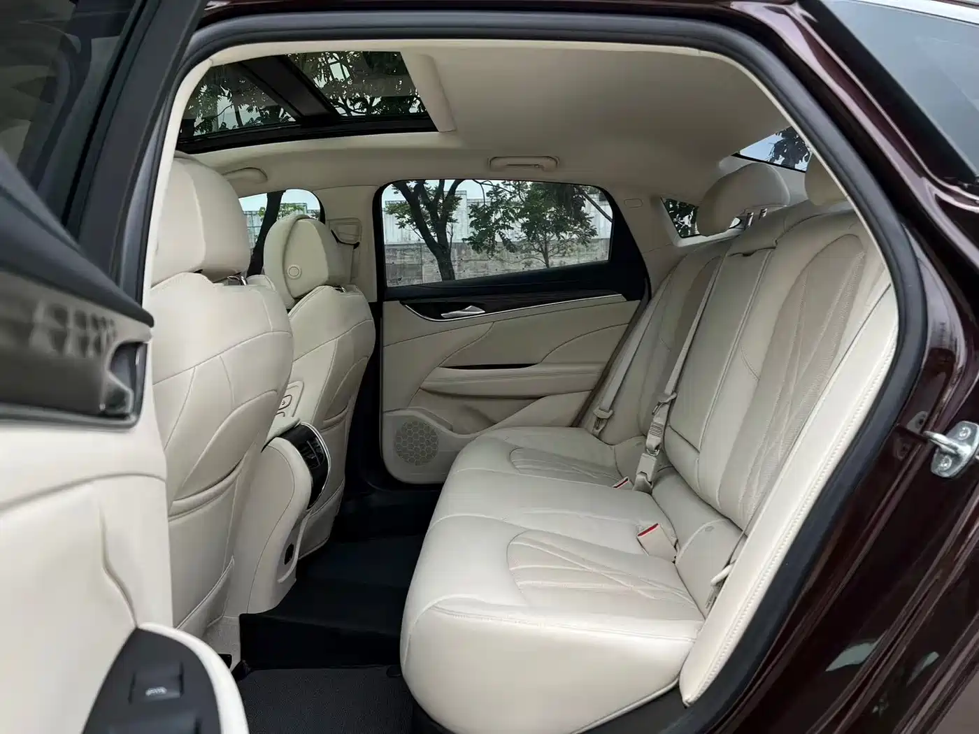 Buick LaCrosse 2022 Avenir First Edition фото 17