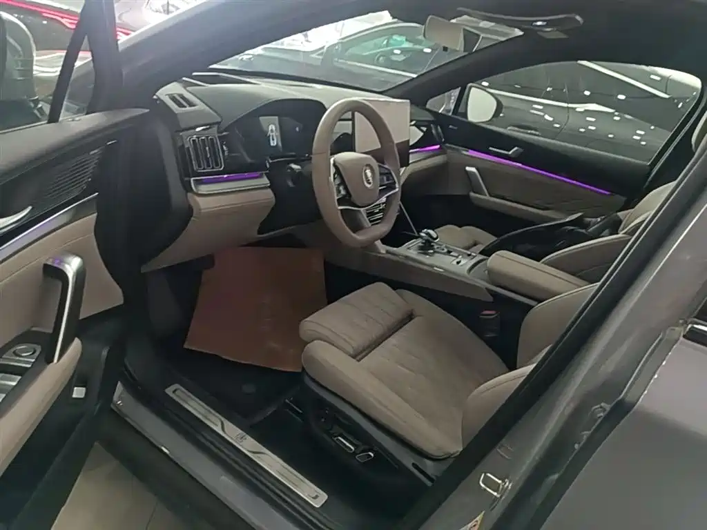 BYD Tang New Energy 2025 Smart Driving Edition DM-i 115KM Flagship фото 15