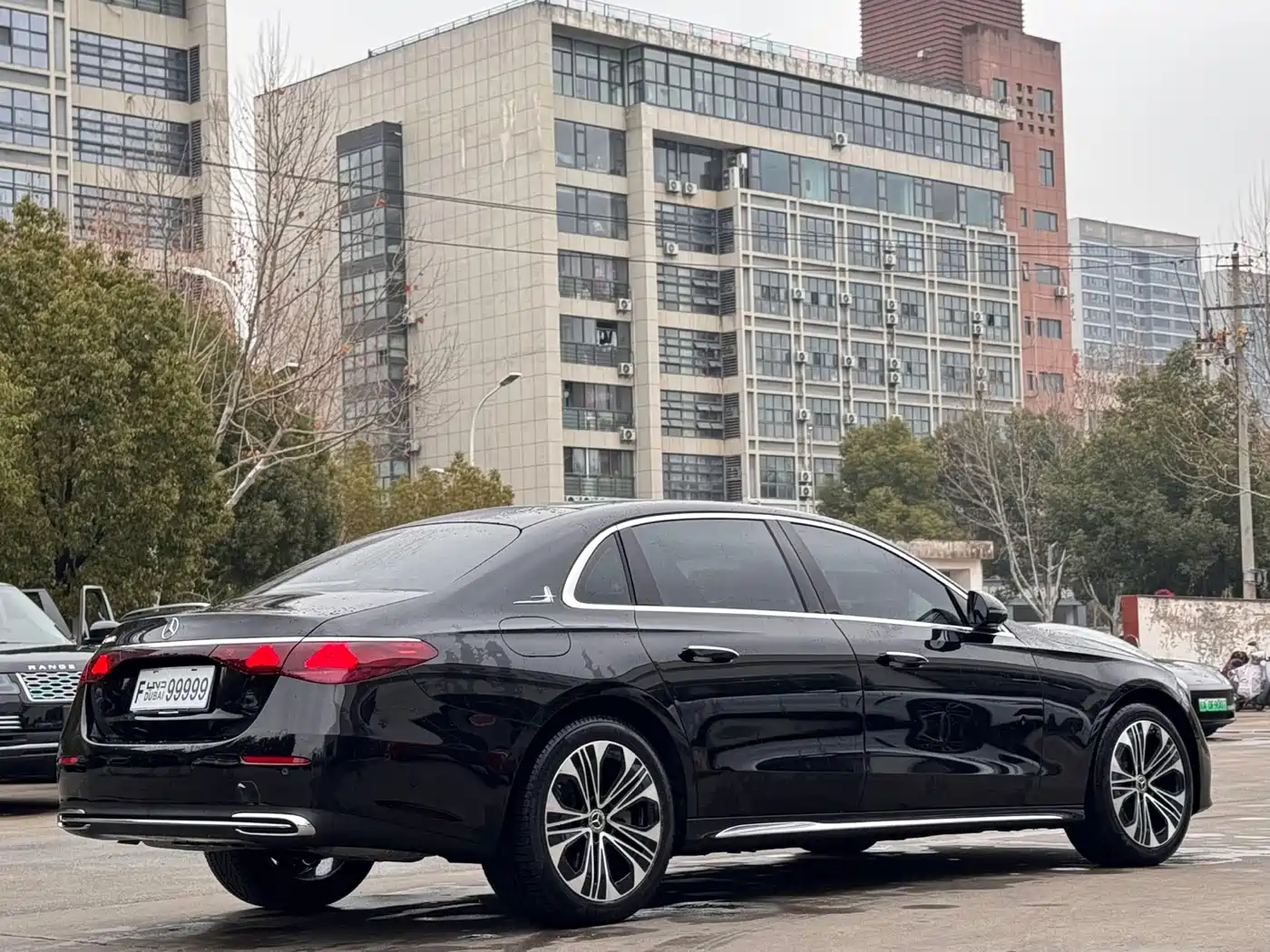 Mercedes-Benz E-Class 2025 E 300 L Luxury фото 10