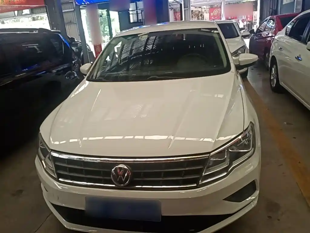 Volkswagen Jetta 2017 1.5L Automatic Fashion фото 3