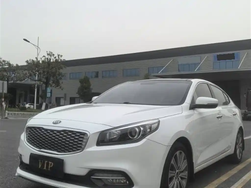 Kia K4 2015 1.8L Automatic DLX Special