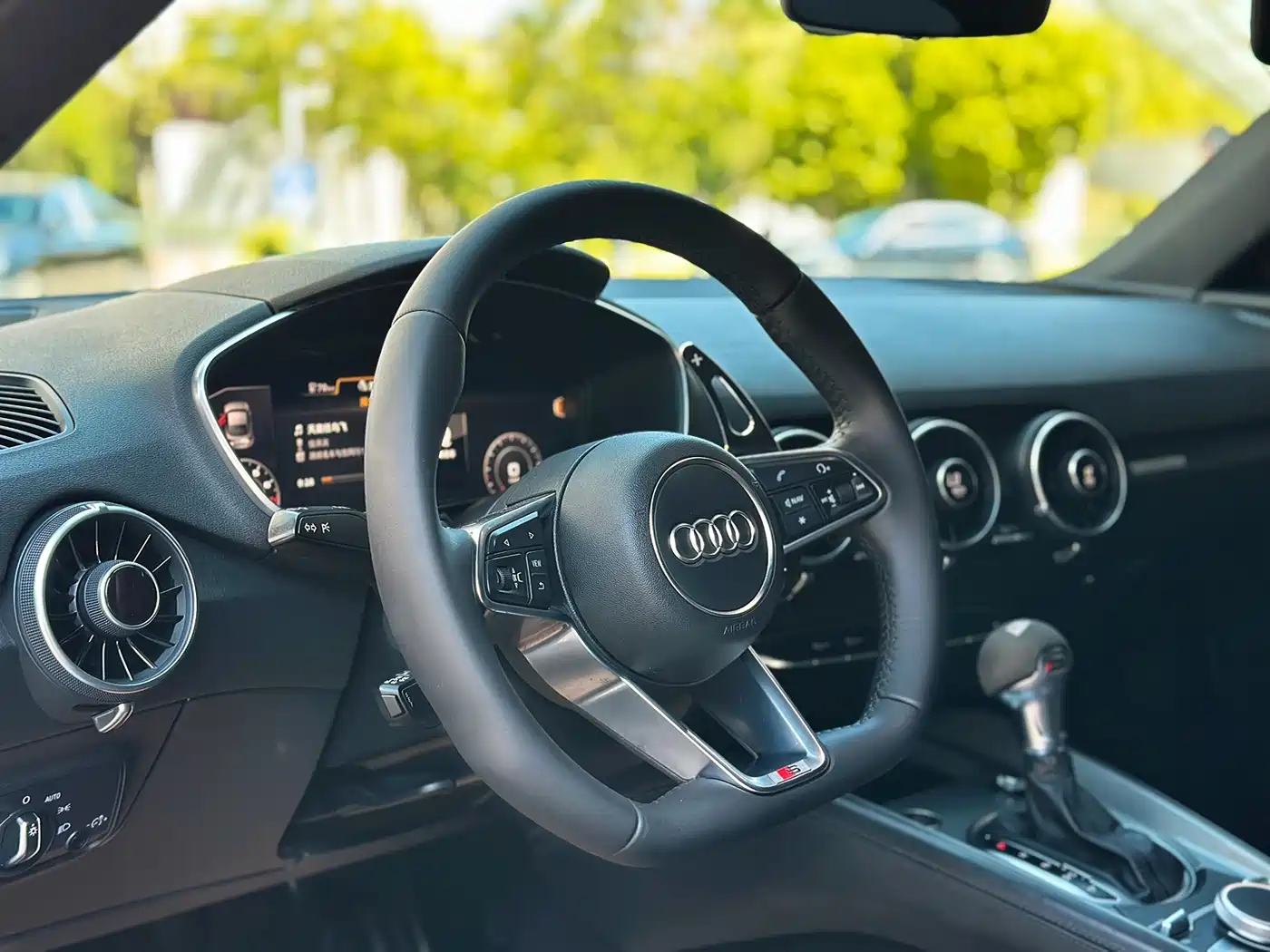 Audi TT 2015 TT Coupe 45 TFSI фото 7