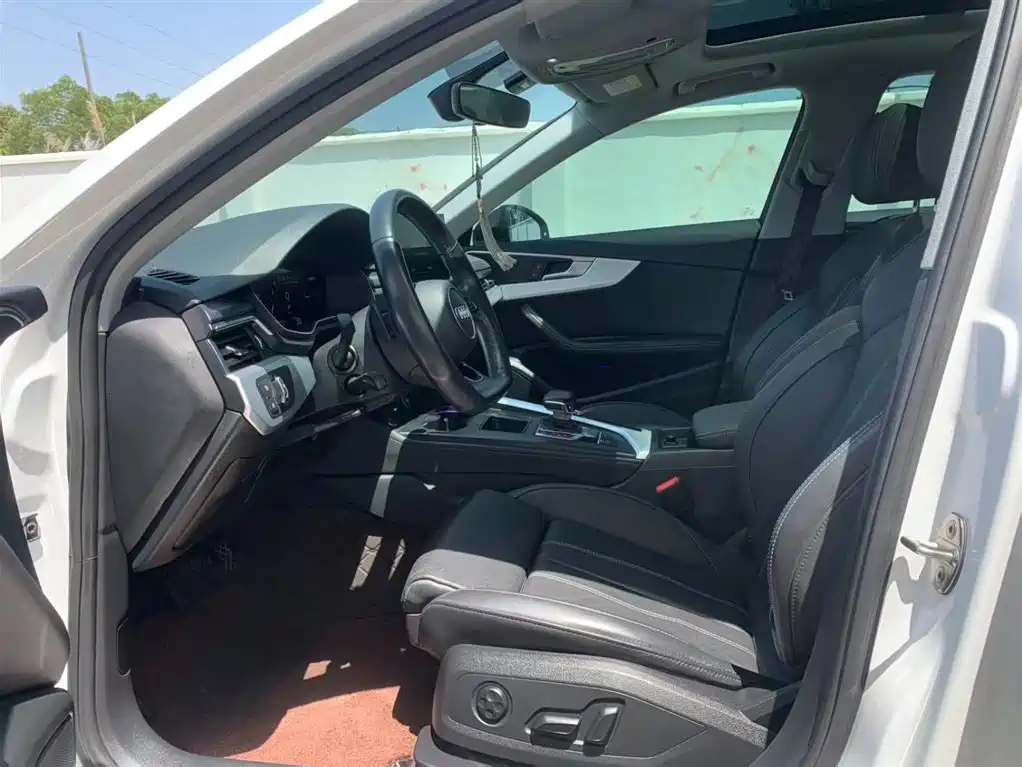 Audi A4L 2022 40 TFSI Luxury Dynamic фото 6