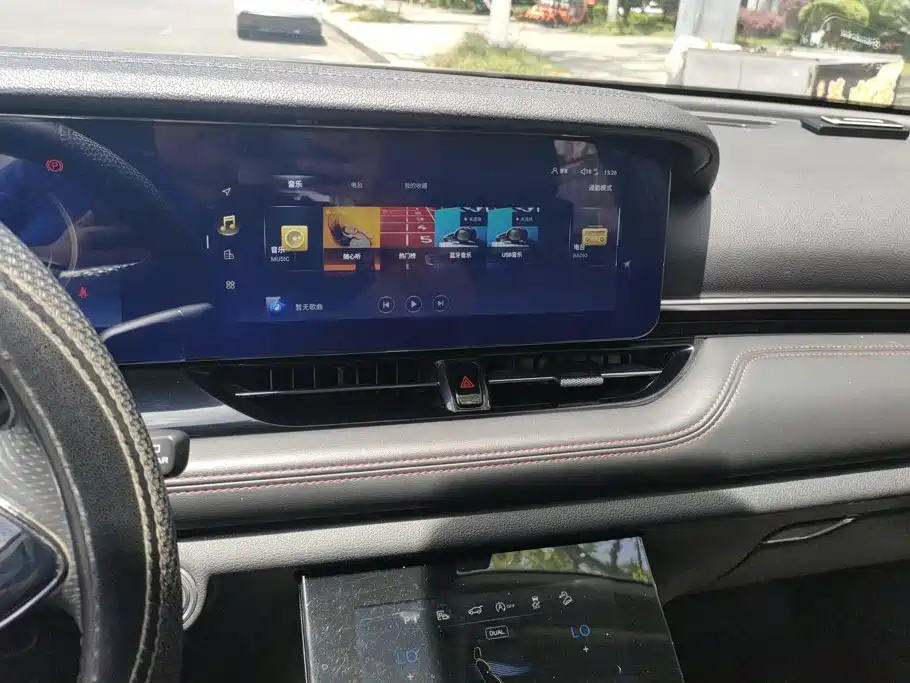 Besturn Bestune T99 2020 2020 20TD Automatic Premium Edition