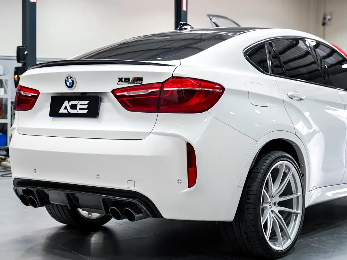BMW X6 M 2015 X6 M фото 11