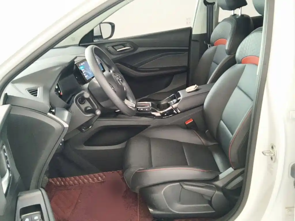 MG MG5 2024 2023 180DVVT CVT Luxury Edition
