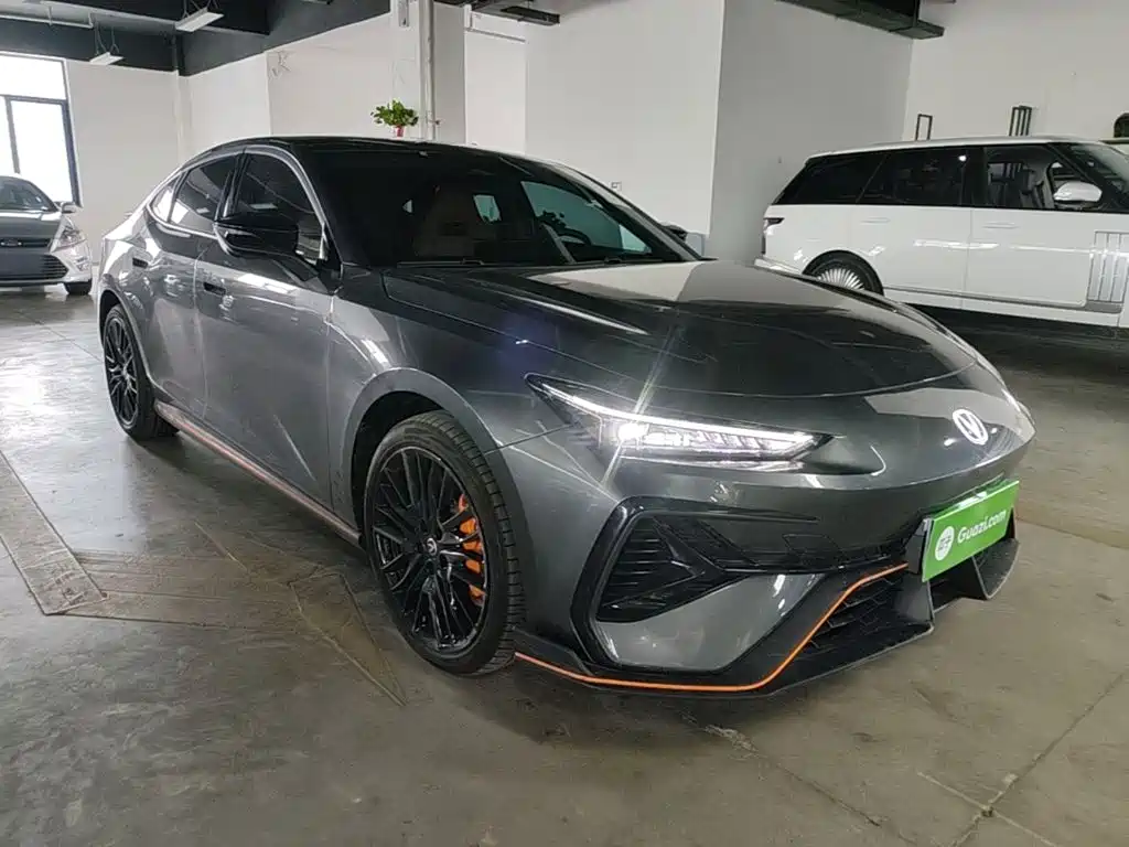 Changan UNI-V 2025 2025 2.0T Sport Version
