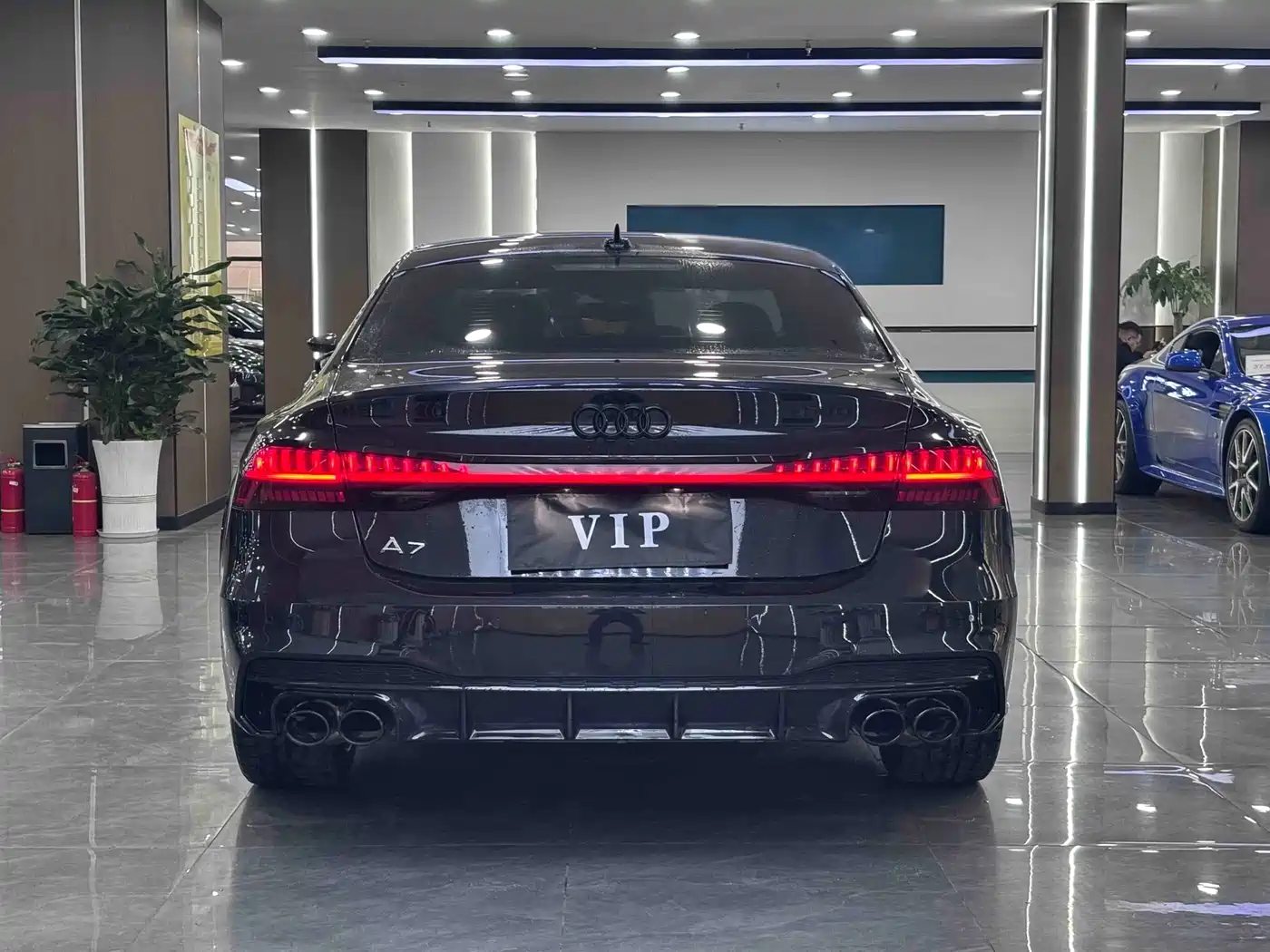 Audi A7L 2024 45TFSI S-line Dream Edition Crystal Package фото 9
