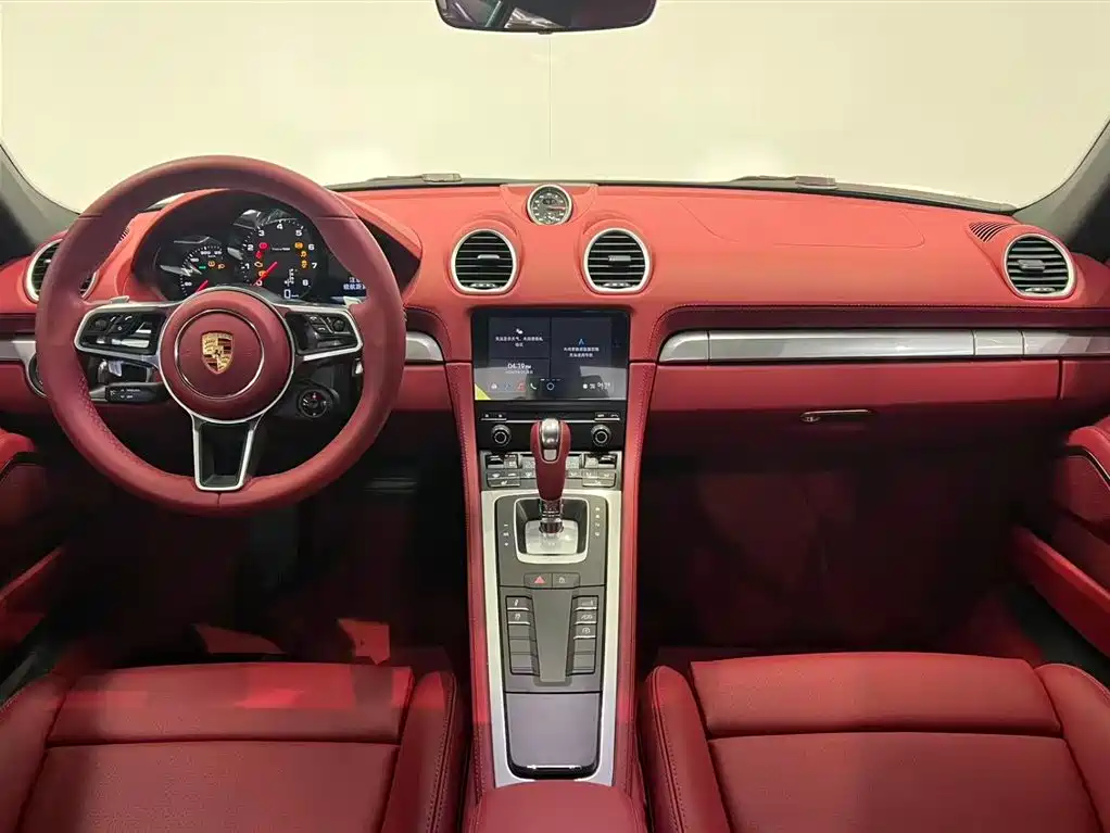 Porsche 718 фото 8