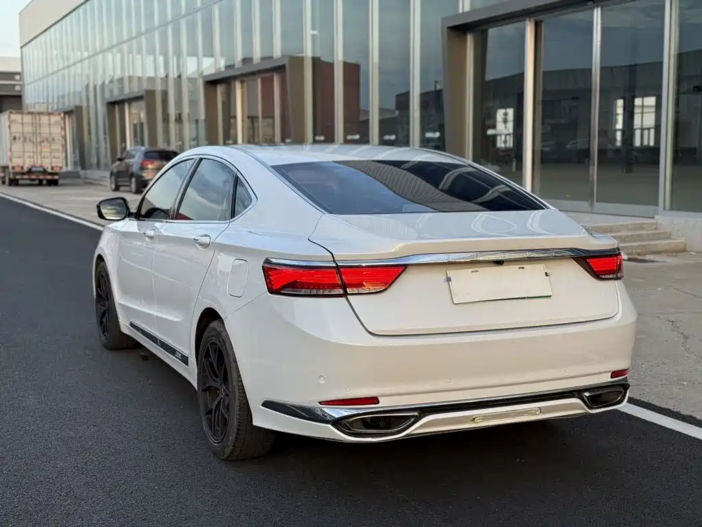 Geely Borui PHEV 2018 2018 1.5T PHEV Glory Edition