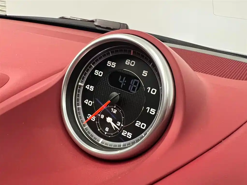 Porsche 718 фото 14