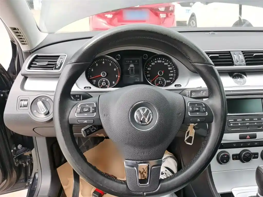 Volkswagen Magotan 2016 1.8TSI Smart Leading фото 11