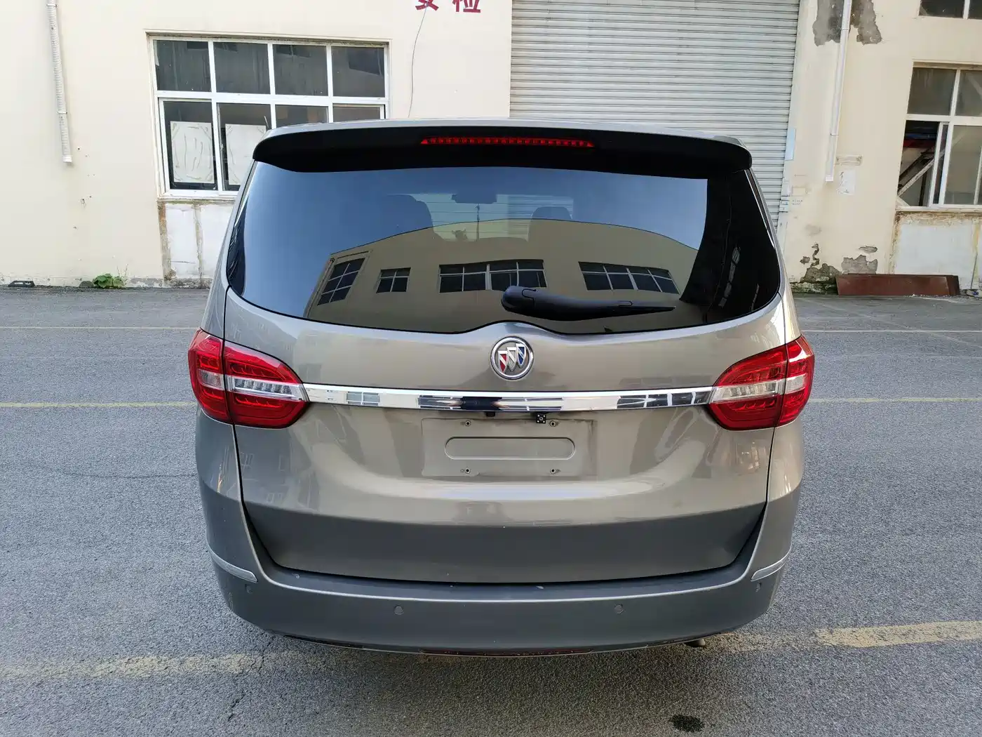 Фото 5 - Buick GL8