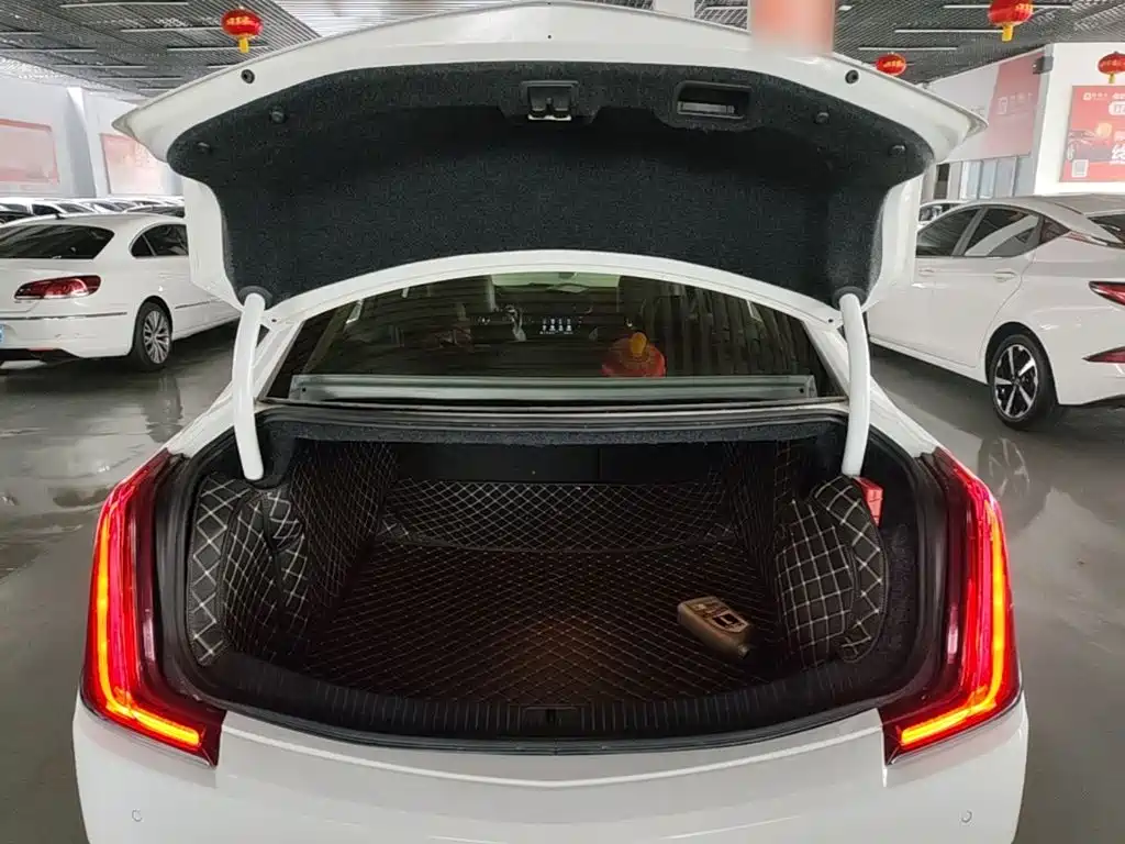 Photo 19 - Cadillac XTS