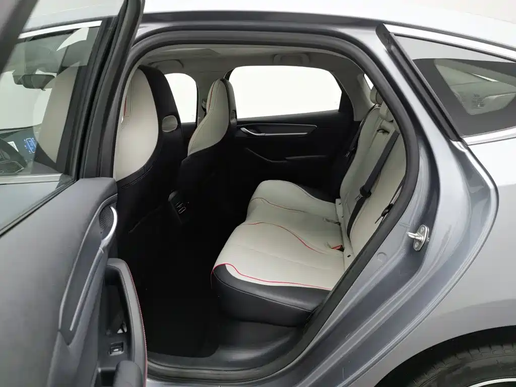BYD Destroyer 05 2022 2022 DM-i 120KM Premium
