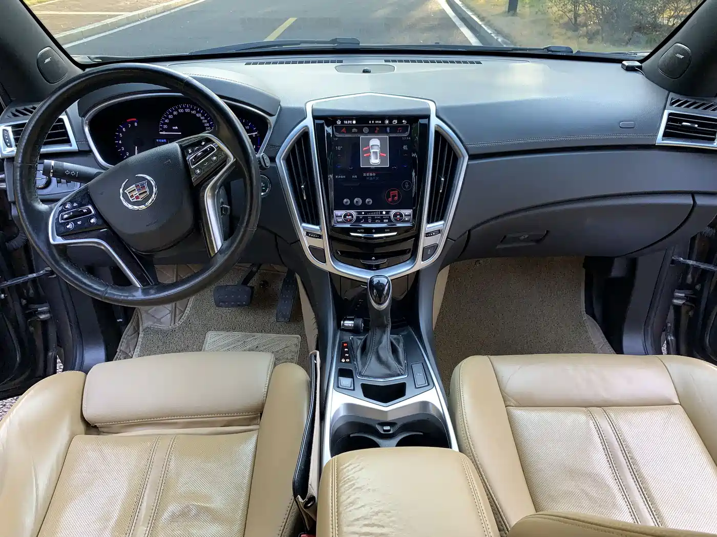 Cadillac SRX 2015 3.0L Elite фото 13
