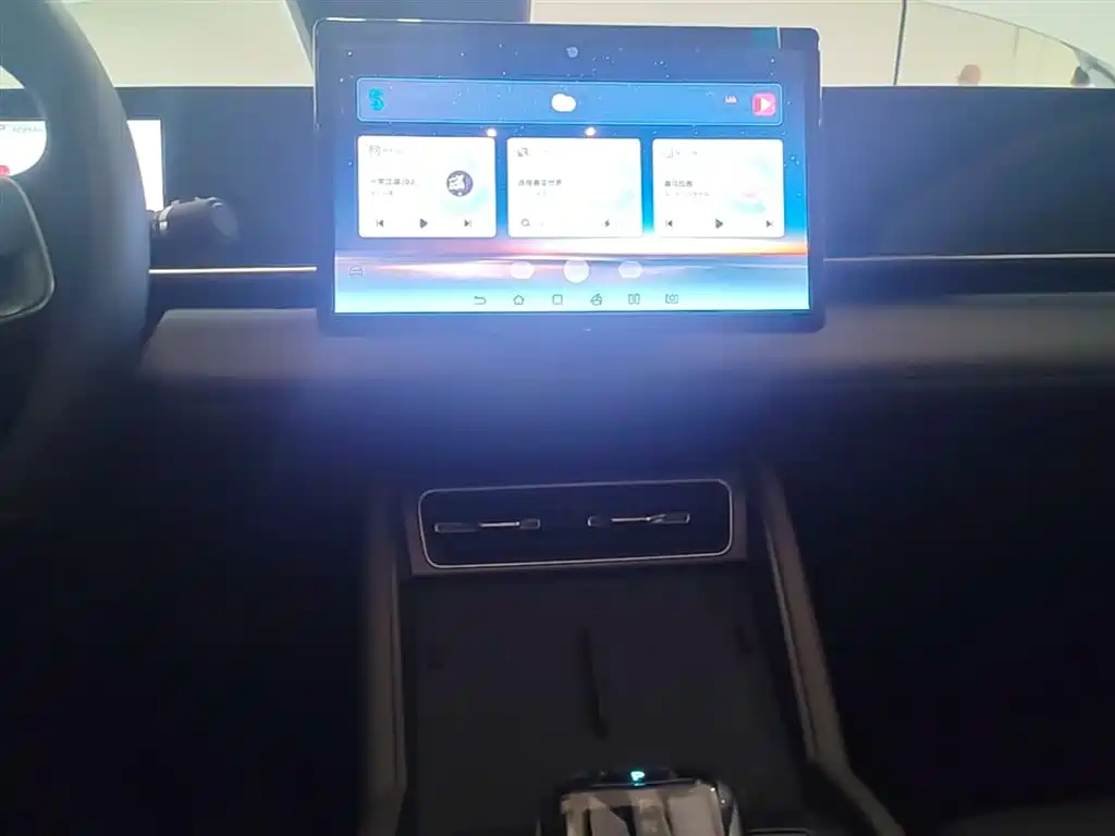 BYD Qin L 2024 DM-i 120KM Leading фото 13