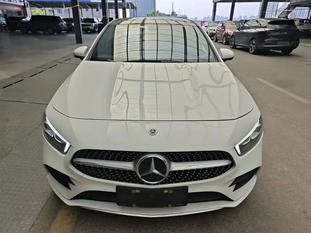 MERCEDES-BENZ CLASS A