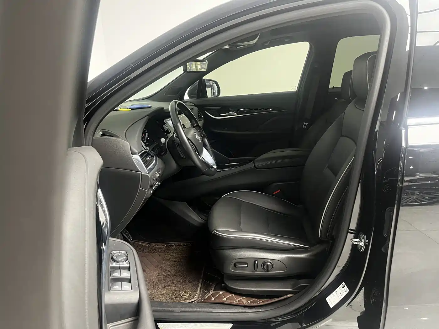 Buick Enclave 2024 2022 652T AWD Premium Flagship 6-Seater