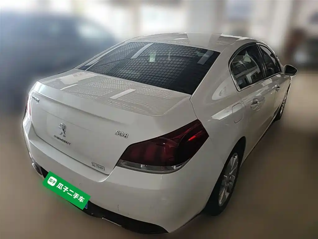Peugeot 508 2015 1.6THP Auto Excellence Edition фото 12