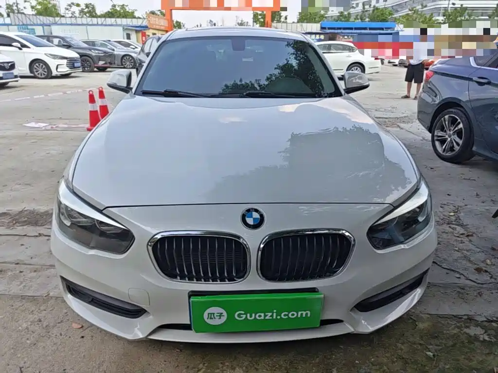 BMW 1 Series (Import) 2019 2018 118i Leading