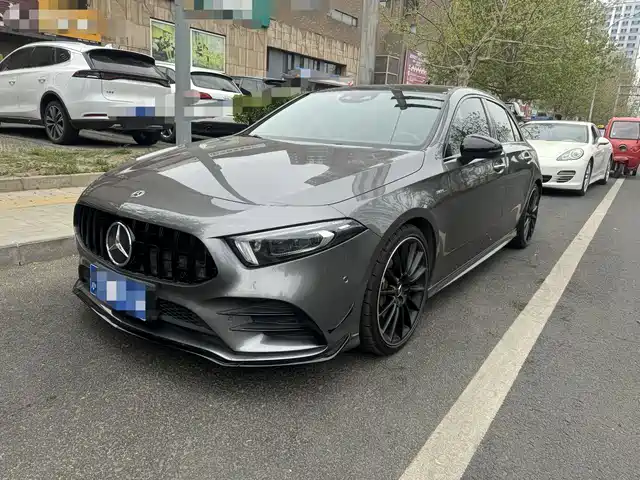 MERCEDES-BENZ A CLASS AMG
