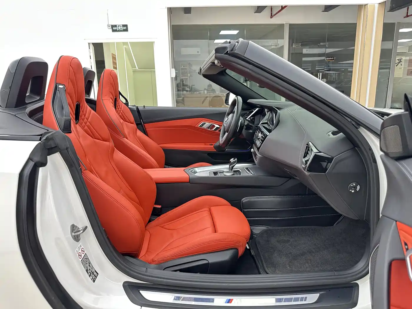 BMW Z4 2022 sDrive 25i M Sport Shadow Edition фото 7